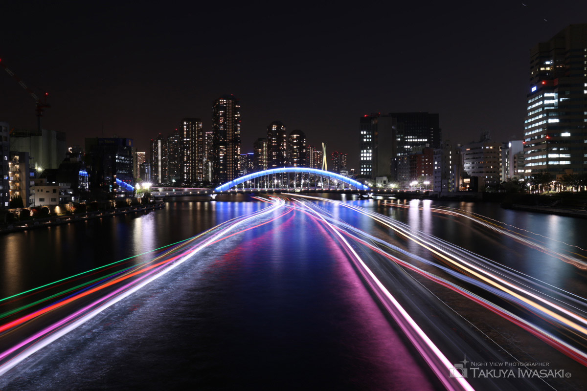 スタジオグラフィックス 夜景写真家 岩崎拓哉の夜景撮影講座第29回 光跡夜景の撮り方 多重露光編