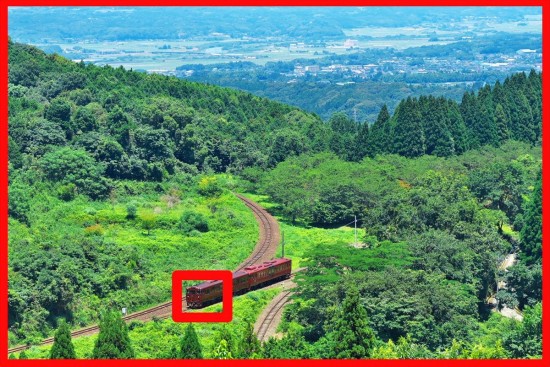 鉄道風景写真は置きピンが活躍する撮影だ。被写体は無限遠の位置になるので、失敗はしにくい。